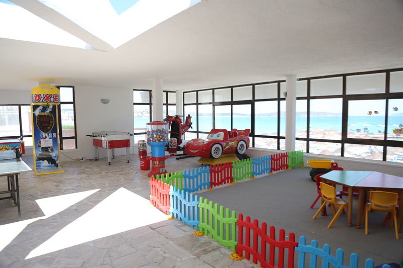 A 11 Hotel Cesme Exterior photo