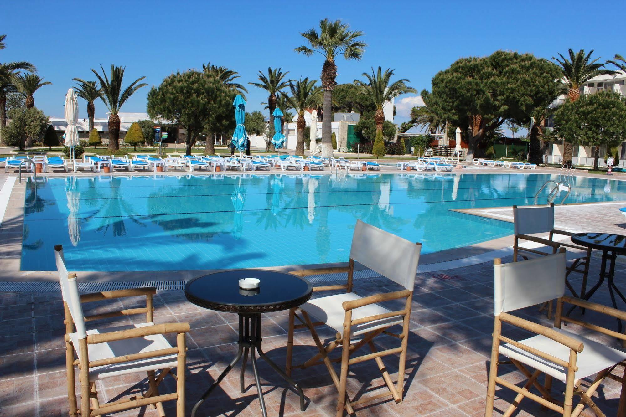 A 11 Hotel Cesme Exterior photo