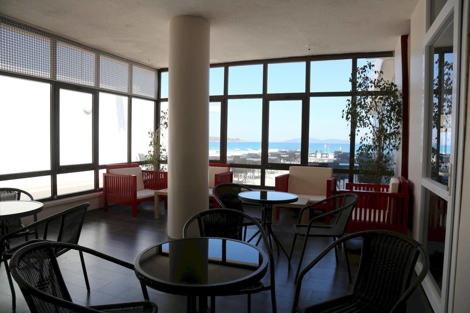 A 11 Hotel Cesme Exterior photo