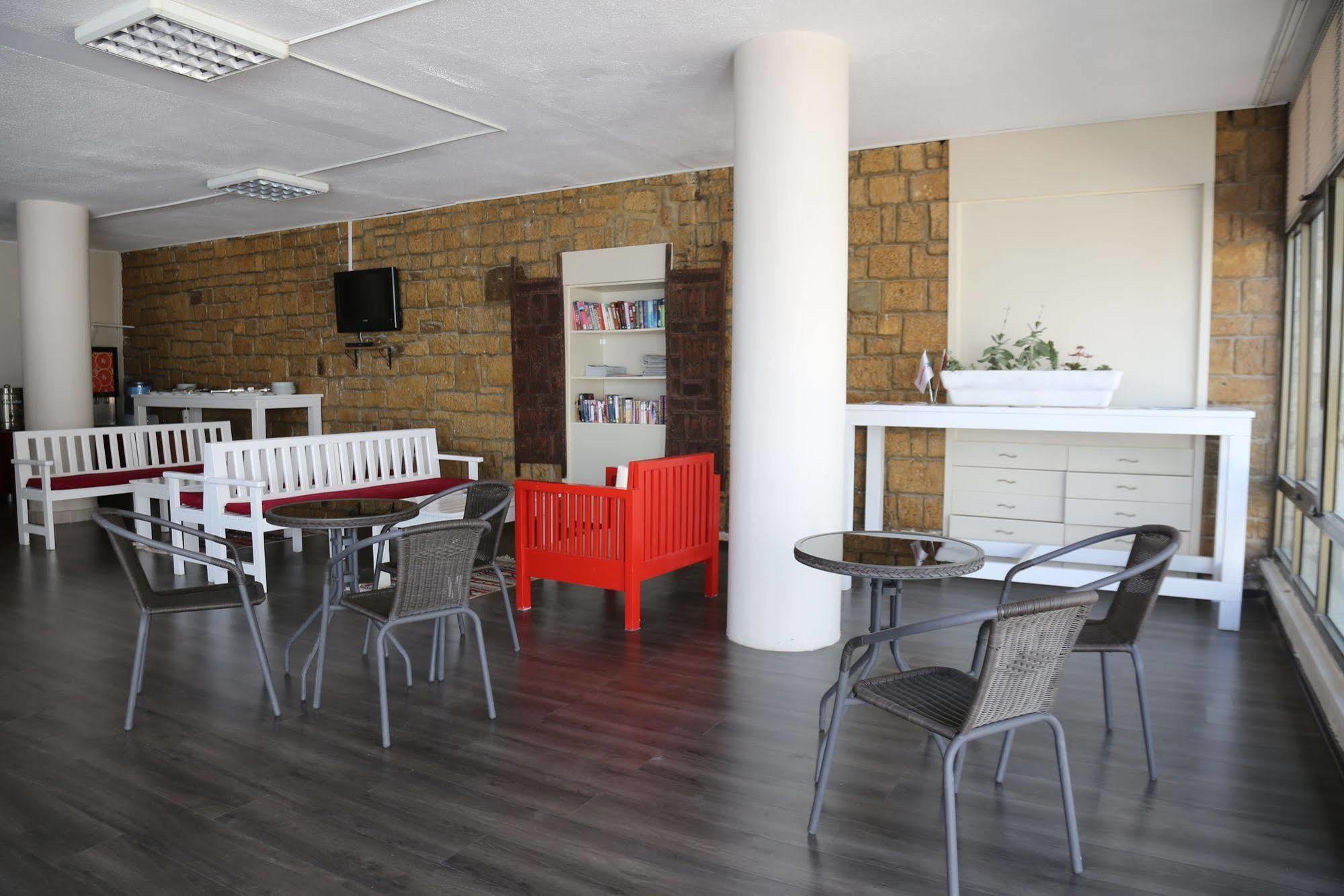 A 11 Hotel Cesme Exterior photo